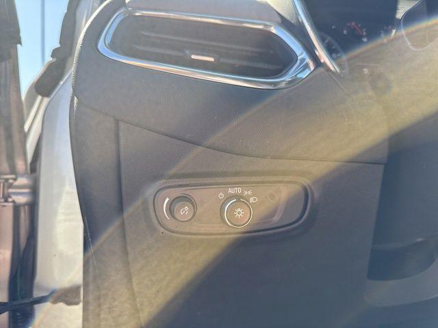 used 2021 Chevrolet Equinox car, priced at $15,000