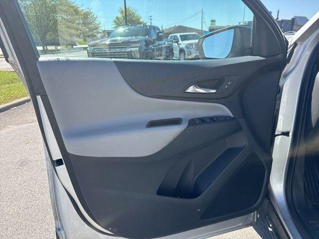 used 2021 Chevrolet Equinox car, priced at $15,000