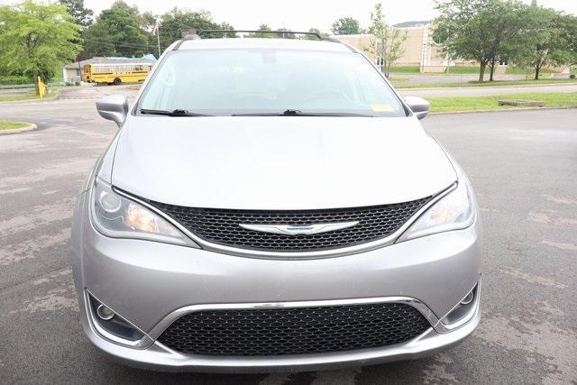 used 2017 Chrysler Pacifica car, priced at $11,000