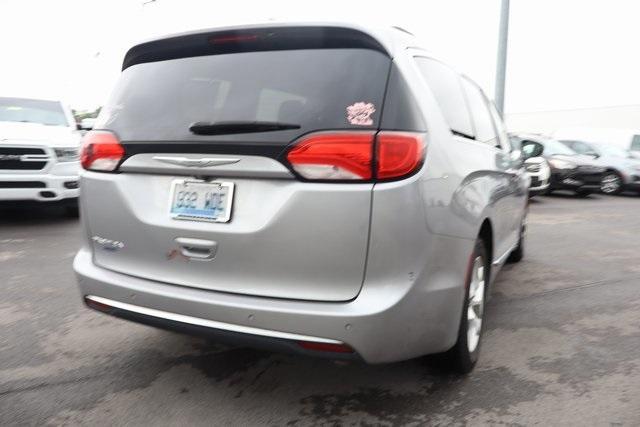 used 2017 Chrysler Pacifica car, priced at $11,000