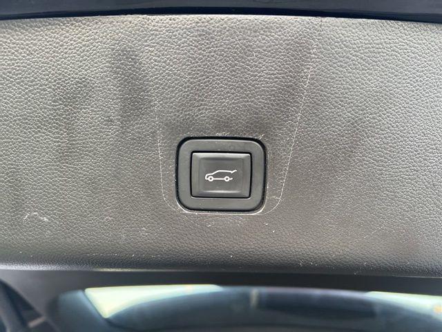 used 2019 Chevrolet Traverse car, priced at $16,918