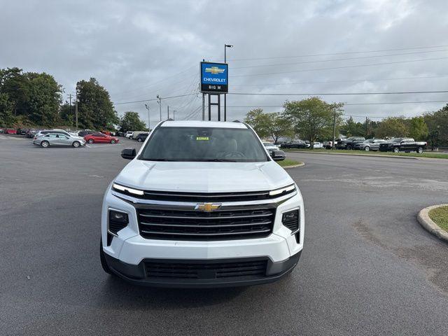 used 2025 Chevrolet Traverse car, priced at $37,900