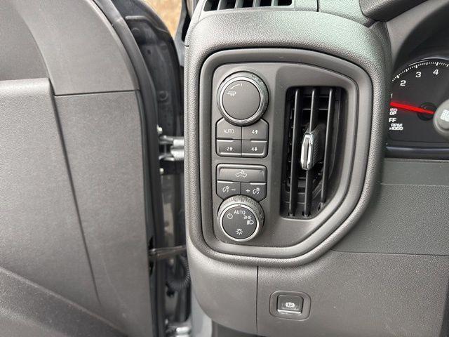 used 2024 Chevrolet Silverado 1500 car, priced at $43,900