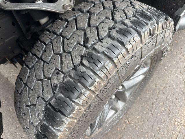 used 2024 Chevrolet Silverado 1500 car, priced at $43,900