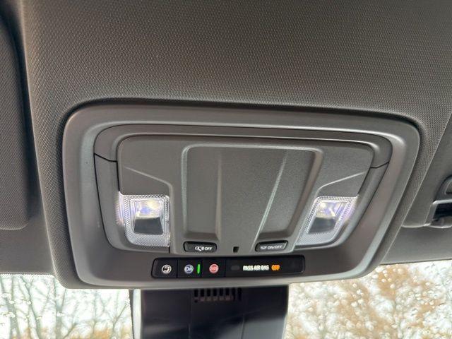 used 2024 Chevrolet Silverado 1500 car, priced at $43,900