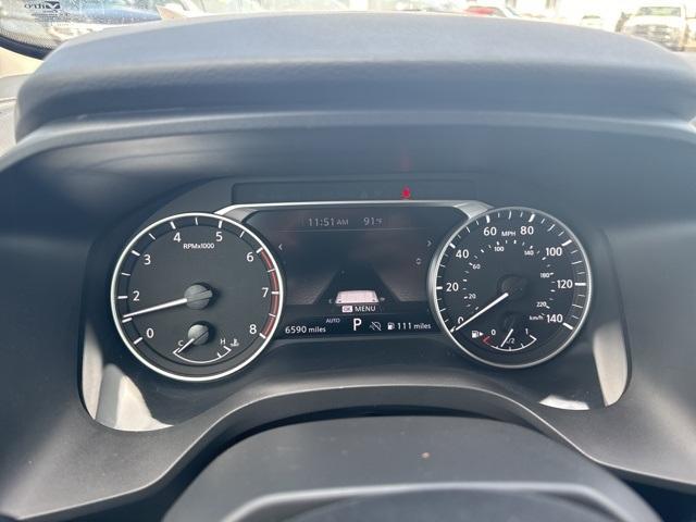 used 2025 Nissan Rogue car, priced at $27,500