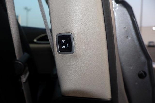 used 2020 Chrysler Pacifica car, priced at $24,500