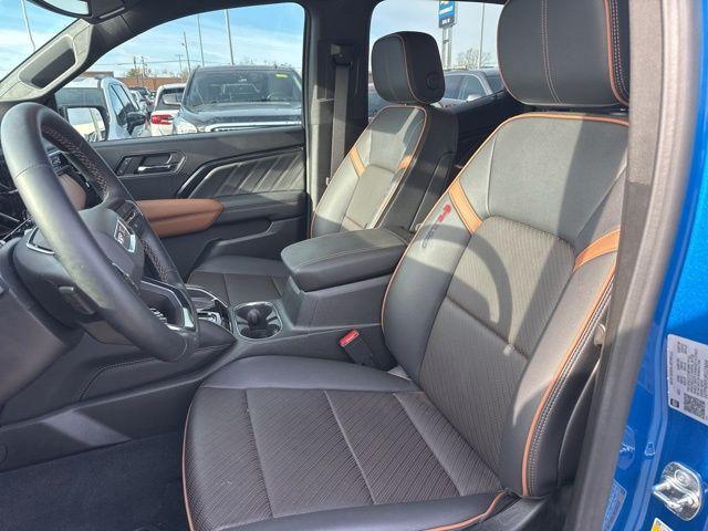 used 2024 GMC Canyon car