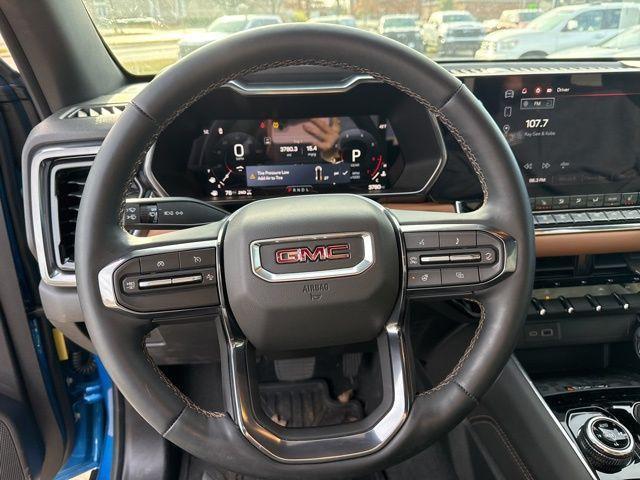 used 2024 GMC Canyon car