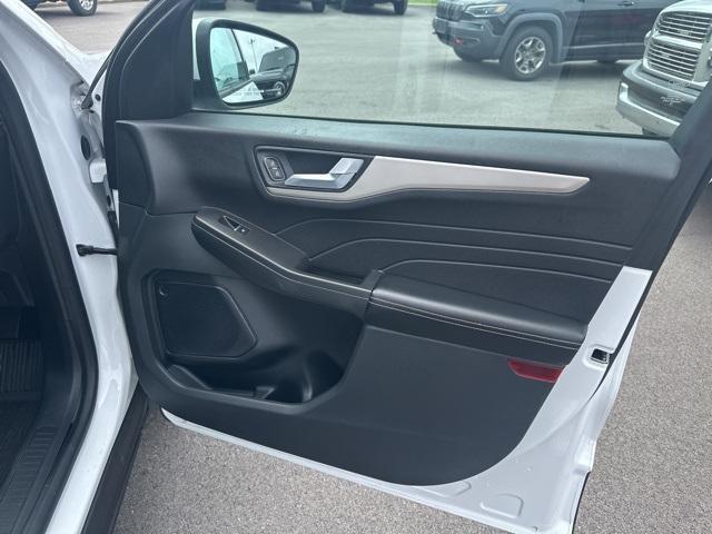 used 2021 Ford Escape car, priced at $20,500