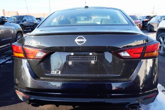 used 2023 Nissan Altima car, priced at $20,000