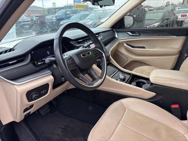 used 2022 Jeep Grand Cherokee car, priced at $29,900