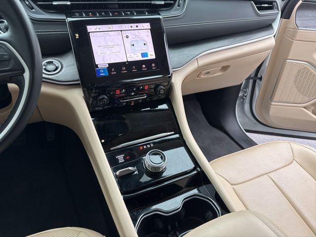 used 2022 Jeep Grand Cherokee car, priced at $29,900