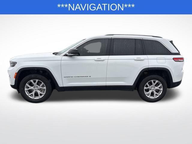used 2022 Jeep Grand Cherokee car, priced at $29,900