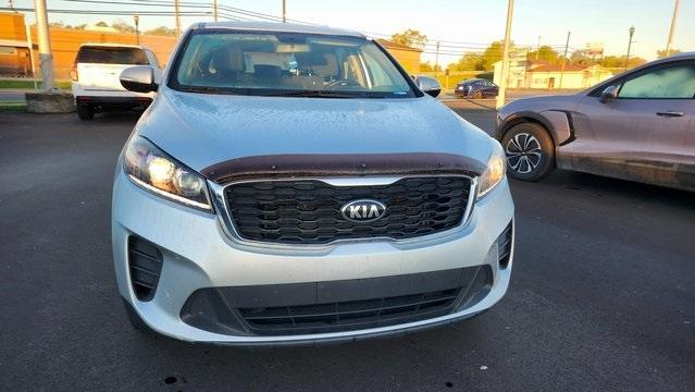 used 2019 Kia Sorento car, priced at $8,000