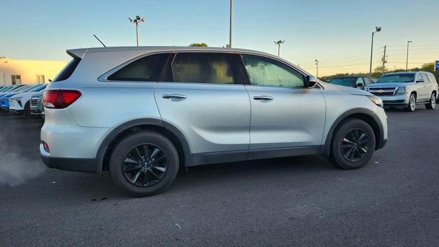 used 2019 Kia Sorento car, priced at $8,000