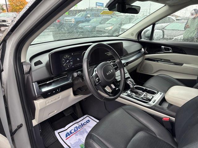 used 2024 Kia Carnival car, priced at $40,500