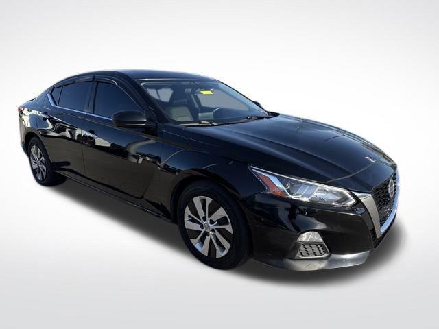 used 2020 Nissan Altima car, priced at $12,700