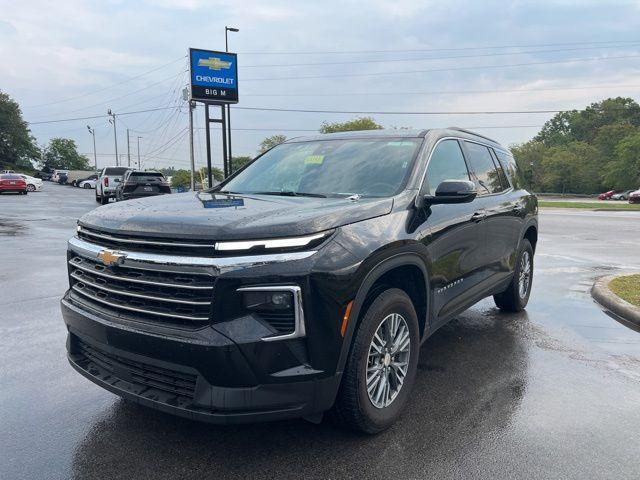 used 2025 Chevrolet Traverse car, priced at $38,000