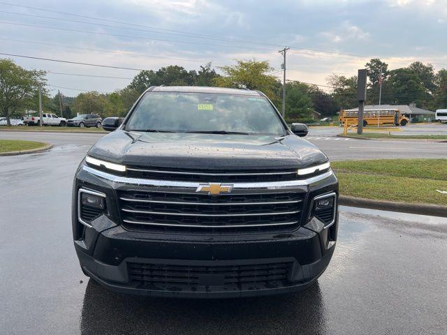 used 2025 Chevrolet Traverse car, priced at $38,000