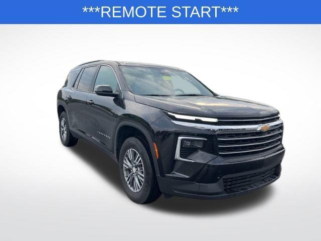 used 2025 Chevrolet Traverse car, priced at $37,500