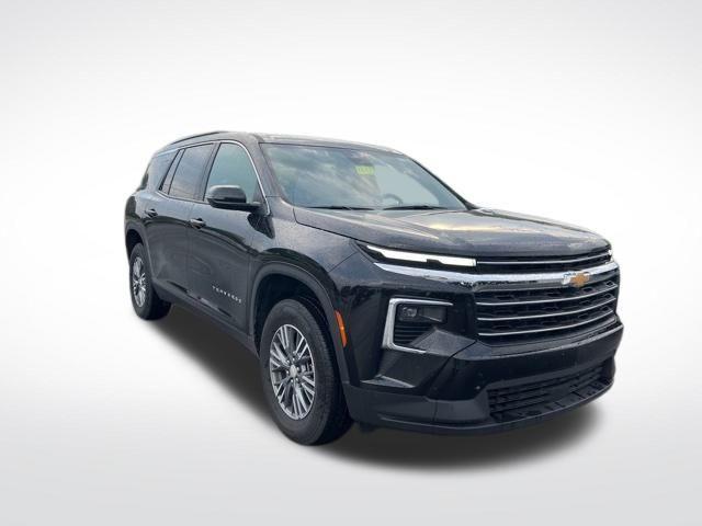 used 2025 Chevrolet Traverse car, priced at $37,200