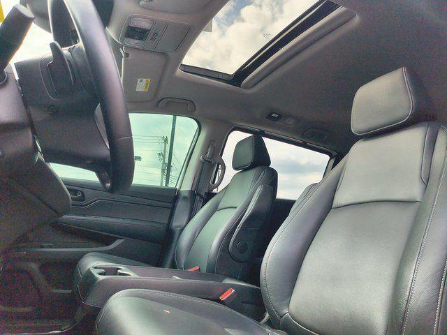 used 2023 Honda Odyssey car, priced at $36,000