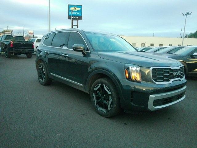 used 2024 Kia Telluride car, priced at $36,500