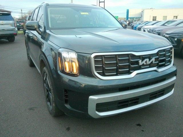 used 2024 Kia Telluride car, priced at $36,500