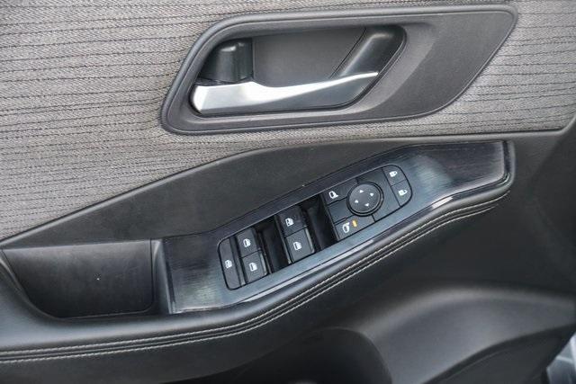 used 2023 Nissan Rogue car, priced at $23,300