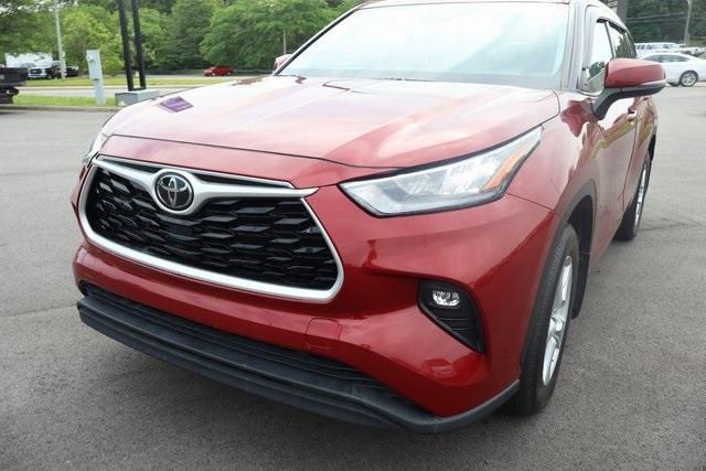 used 2020 Toyota Highlander car, priced at $26,500
