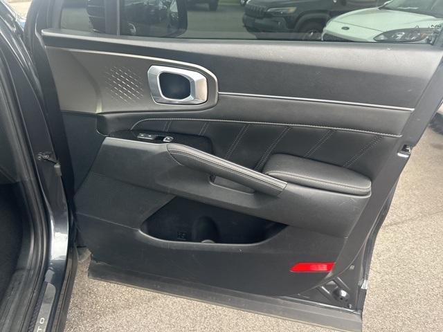 used 2023 Kia Sorento car, priced at $29,500
