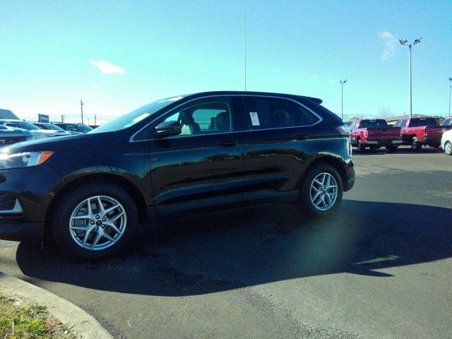 used 2024 Ford Edge car, priced at $29,500