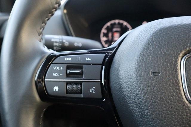 used 2023 Honda CR-V car, priced at $32,900