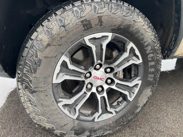 used 2023 GMC Canyon car, priced at $40,000