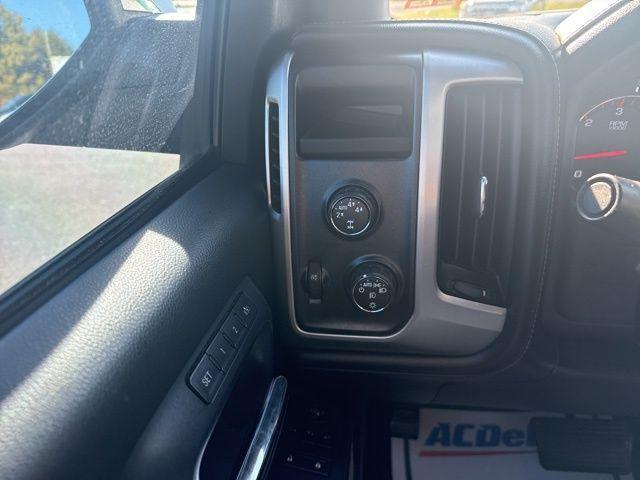 used 2015 GMC Sierra 1500 car, priced at $21,500