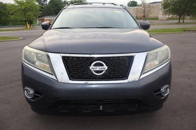 used 2013 Nissan Pathfinder car, priced at $8,000