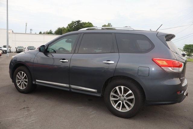 used 2013 Nissan Pathfinder car, priced at $8,000