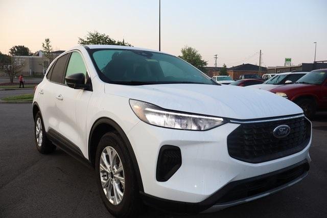 used 2023 Ford Escape car, priced at $21,500