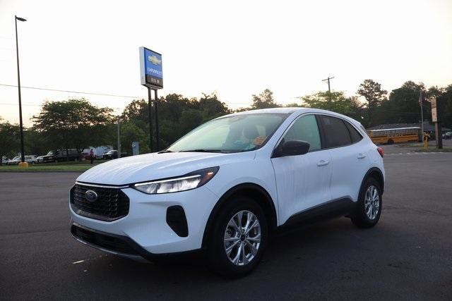 used 2023 Ford Escape car, priced at $22,200