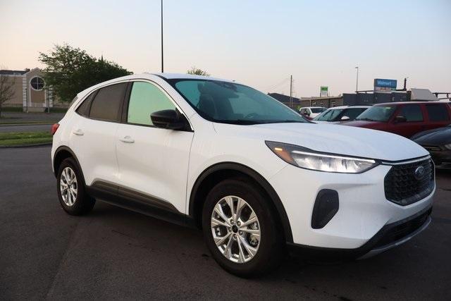 used 2023 Ford Escape car, priced at $21,500