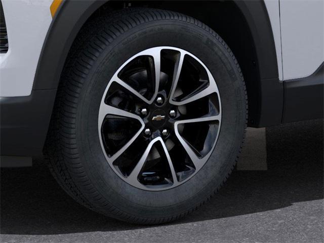 new 2025 Chevrolet TrailBlazer car, priced at $30,180