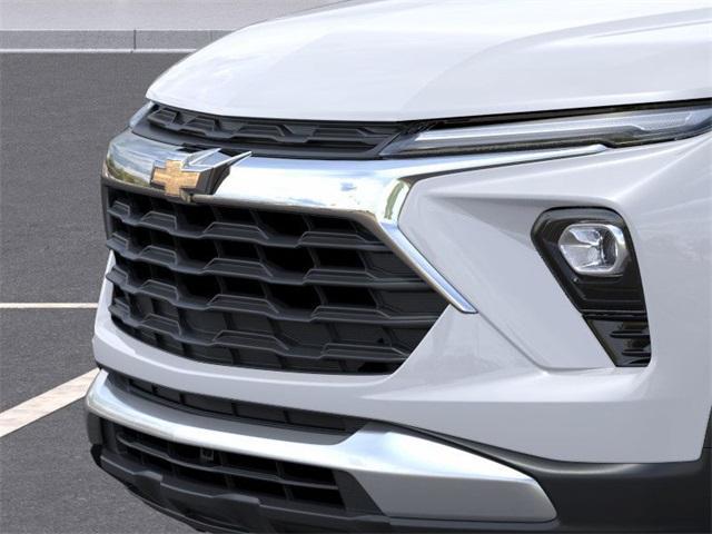 new 2025 Chevrolet TrailBlazer car, priced at $30,180