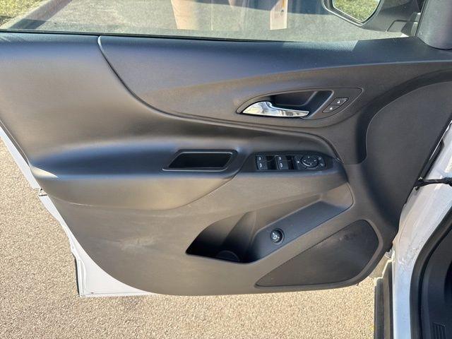 used 2021 Chevrolet Equinox car, priced at $18,800