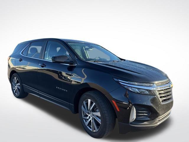 used 2022 Chevrolet Equinox car, priced at $19,000