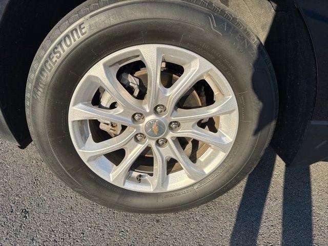 used 2021 Chevrolet Equinox car, priced at $18,500