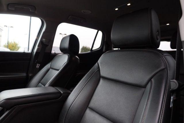 used 2023 GMC Acadia car