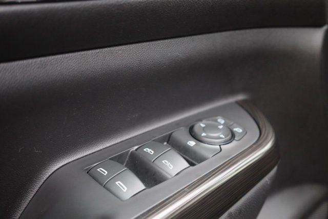 used 2023 GMC Acadia car