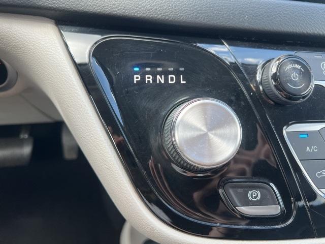 used 2018 Chrysler Pacifica car, priced at $12,000