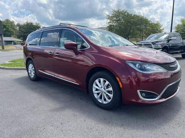 used 2018 Chrysler Pacifica car, priced at $12,000